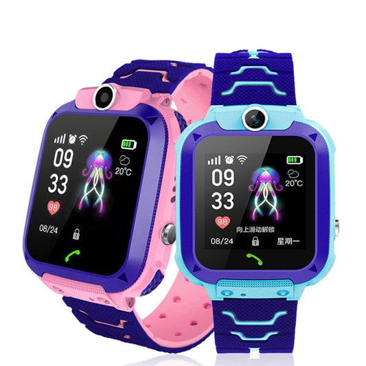 Cross-border Q12 Waterproof Children&#039;s Smart Phone Positioning Micro Chat Photo Flashlight Foreign Trade 5 Generation Z6 Multi-language Watch